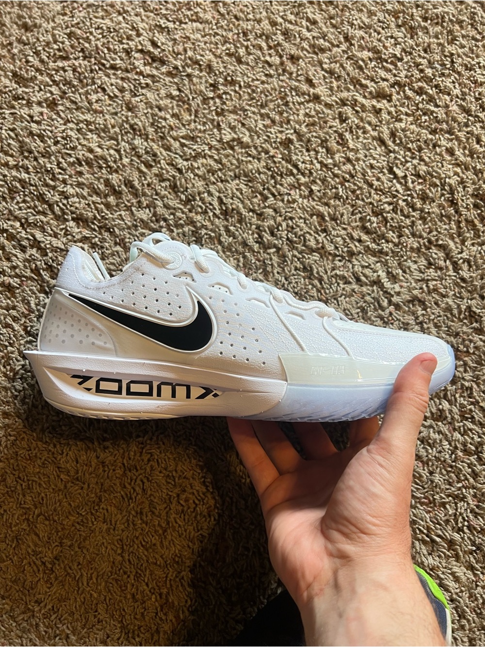 Men’s Nike GT cut 3 TB P (IH5097 100) no box size 12.5